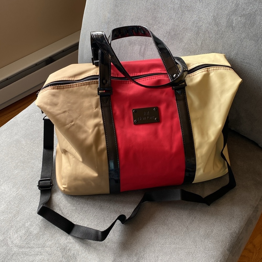 JM NEW YORK 90's Unisex Nylon & Patent Lined Duffel Tote Bag